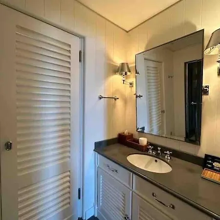 Townhouse In Tropez ! Saint Tropez