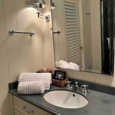 Apartmán Townhouse In Tropez !