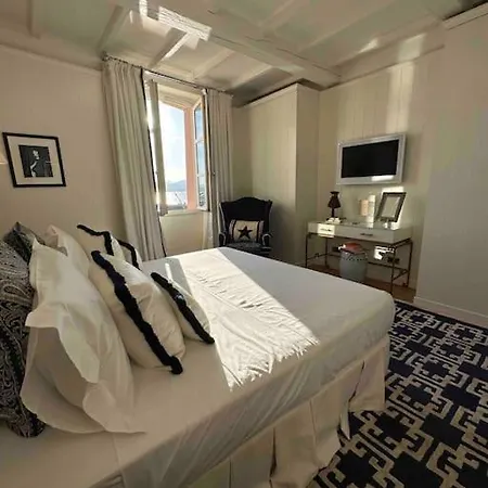 Townhouse In Tropez ! Apartment *